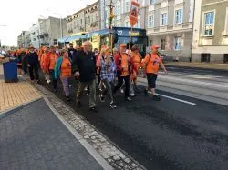 Grupa pomarańczowa z Grudziądza w drodze do Maryi