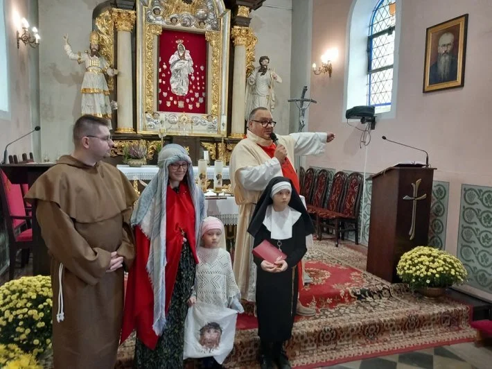 Bal wszystkich świętych w Gronowie