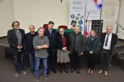 Konferencja „Czy i jak ostrzegać przed sektami i destrukcyjnymi ruchami? Edukacja – profilaktyka – terapia”