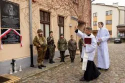 Uroczystości patriotyczne na Rybakach w Toruniu
