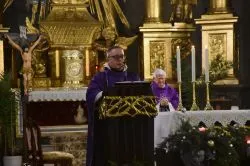 Betlejemskie Światło Pokoju dotarło do Torunia