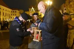 Betlejemskie Światło Pokoju dotarło do Torunia