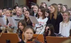 Rekolekcje wielkopostne uczniów Zespołu Szkół Muzycznych im. Karola Szymanowskiego w Toruniu
