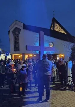 Droga Krzyżowa ulicami Wrzosów