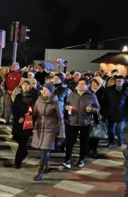 Droga Krzyżowa ulicami Wrzosów