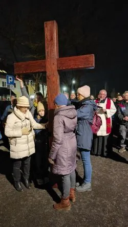 Droga Krzyżowa ulicami Wrzosów