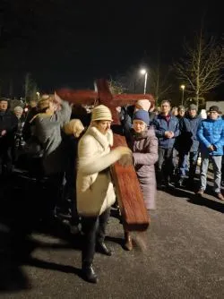 Droga Krzyżowa ulicami Wrzosów