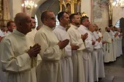 Posługa akolitatu
