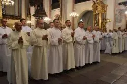 Posługa akolitatu