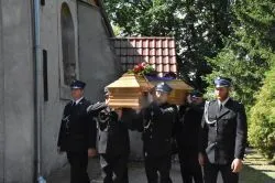 Pogrzeb śp. ks. kan. Zdzisława Baranowskiego//Galeria