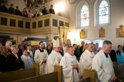 Poświęcenie kościoła filialnego w Dąbrowie Chełmińskiej