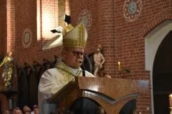 Rocznica poświęcenia katedry i pożegnanie abp Wiesława Śmigla