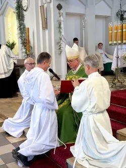 Udzielenie posługi lektoratu