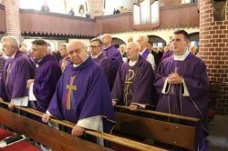 Pogrzeb śp. ks. prał. Stanisława Kadrasza