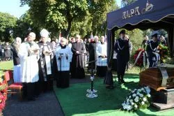 Pogrzeb śp. ks. prał. Stanisława Kadrasza