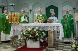 Spotkania dekanalne z biskupem Arkadiuszem Okrojem (27.10-31.10)