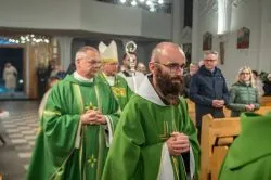 Spotkania dekanalne z biskupem Arkadiuszem Okrojem (27.10-31.10)