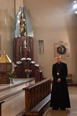 Spotkania dekanalne z biskupem Arkadiuszem Okrojem (27.10-31.10)