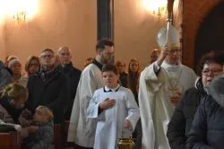 Poświęcenie ołtarza i ambony w Papowie Toruńskim