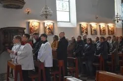 Poświęcenie ołtarza i ambony w Papowie Toruńskim