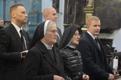 Modlitwa o powołania w katedrze toruńskiej