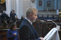Modlitwa o powołania w katedrze toruńskiej