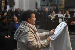 Modlitwa o powołania w katedrze toruńskiej